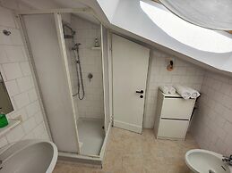 Mercanti Attic Version