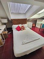 Mercanti Attic Version