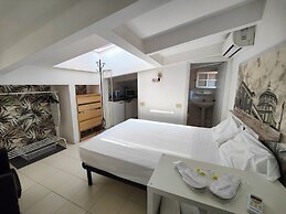 Mercanti Attic Version