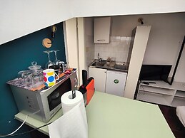 Mercanti Attic Version