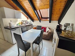 Mercanti Attic Version