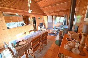 Beautiful Chalet With a Garden
