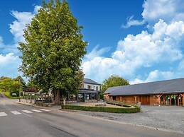 Spacious Holiday Home in Houffalize With Sauna