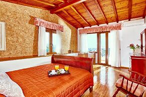 Villa Karteros with private pool