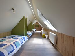 Holiday Home With Pond in Poperinge