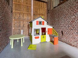 Holiday Home With Pond in Poperinge