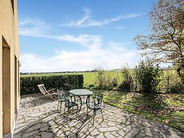 Holiday Home Het Zuidgoed With Garden