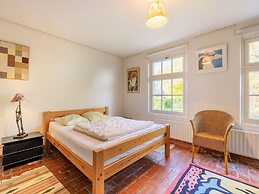 Holiday Home Het Zuidgoed With Garden