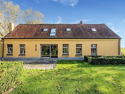 Holiday Home Het Zuidgoed With Garden