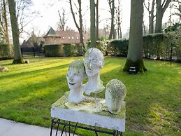Apartment in Kruibeke at Wissekerke Castle