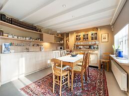 Apartment in Kruibeke Wissekerke Castle