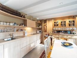Apartment in Kruibeke Wissekerke Castle
