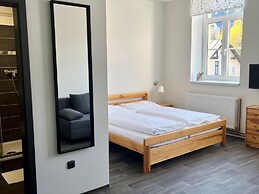 Spacious Holiday Home With Barbecue