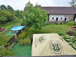 Tasteful Villa in Zernov With Private Pool