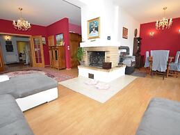 Tasteful Villa in Zernov With Private Pool