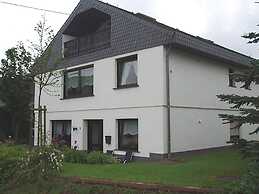 Holiday Apartment in Oberstadtfeld With Garden