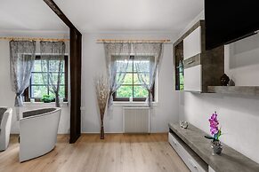 Moselle Riverside Escape