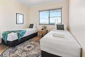 Signatures on Woods - Pinnacle