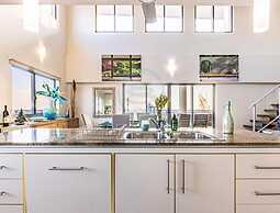 Signatures on Woods - Pinnacle