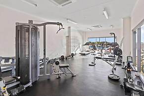 Signatures on Woods - Pinnacle