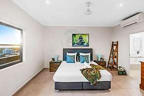 Signatures on Woods - Pinnacle