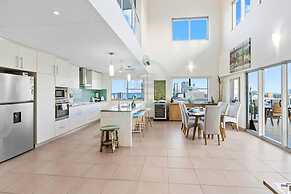 Signatures on Woods - Pinnacle