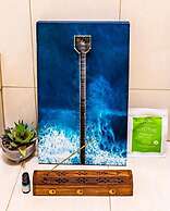 Signatures on Woods - Pinnacle