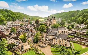 Chalet in Rendeux With Garden