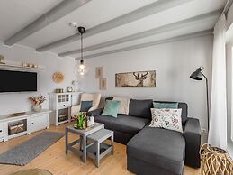 Holiday Home on the Mountain With Views