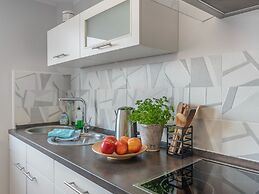 Holiday Home on the Mountain With Views