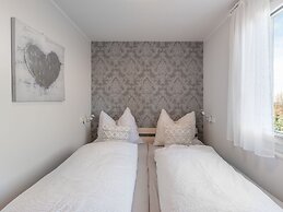 Holiday Home on the Mountain With Views