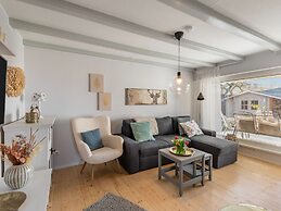 Holiday Home on the Mountain With Views