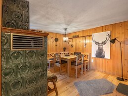 Holiday Home on the Mountain With Views
