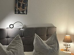 Holiday Home With Direct Access to the Beach