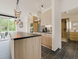 Modern Holiday Home in Ronse With Garden