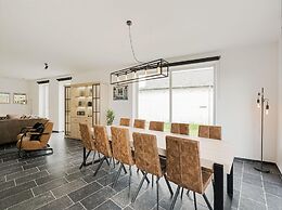 Modern Holiday Home in Ronse With Garden