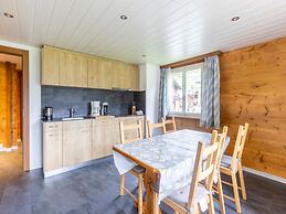 Welcoming Holiday Home in Saas Grund With Garden