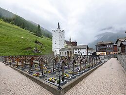 Welcoming Holiday Home in Saas Grund With Garden