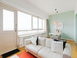 Apartment in Ostend Near North Sea
