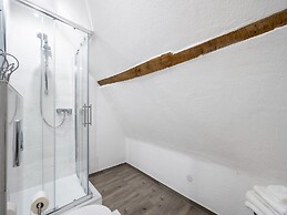 Holiday Home in Longkamp With Garden