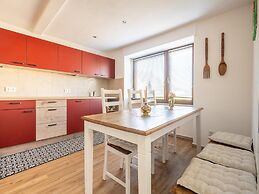 Holiday Home in Longkamp With Garden