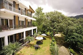 Chirping Hills Resort Bhimtal