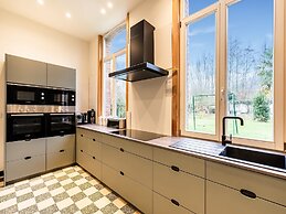 Luxury Holiday Home in Vloesberg With Sauna and hot tub