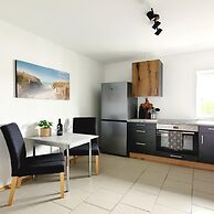 Spacious Apartment Near the sea