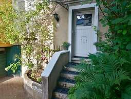 Lovely Apartment in Roes With a Terrace