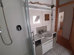 Lovely Apartment in Roes With a Terrace