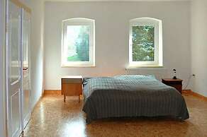 2-floor Apartment in a Villa With Park