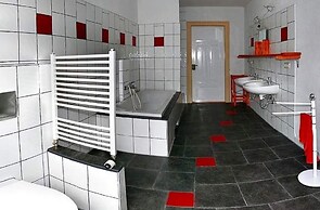 2-floor Apartment in a Villa With Park