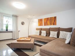 Apartment Located Directly Next to a ski Area