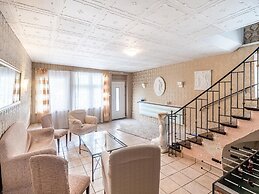 Apartment in Kinheim With Lots of Space